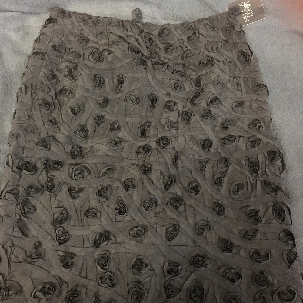 Helios & Luna 100% silk 3D floral black skirt size